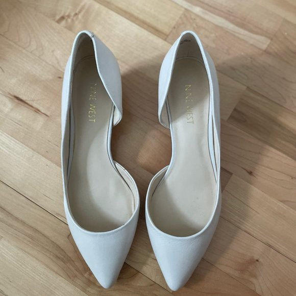 💜 2 for $40 !💜 Nine West Low Wedges - Picture 2 of 6